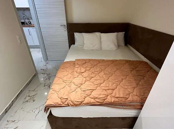 شقة Blue Star #4 *